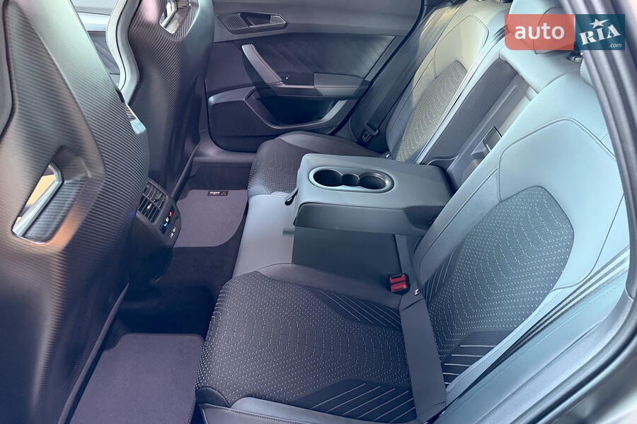 Cupra Formentor - фото 18