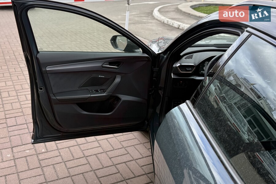 Cupra Formentor - фото 14