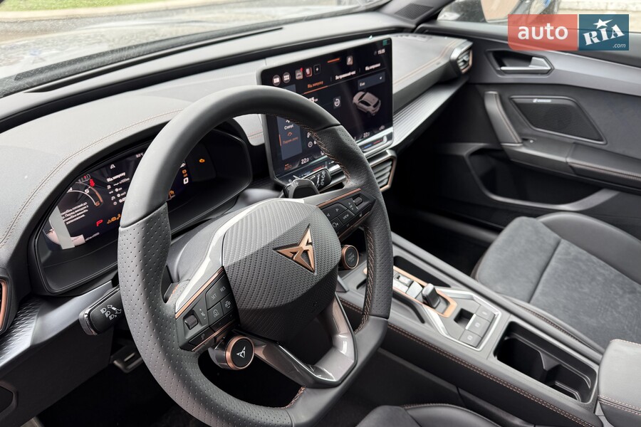 Cupra Formentor - фото 15