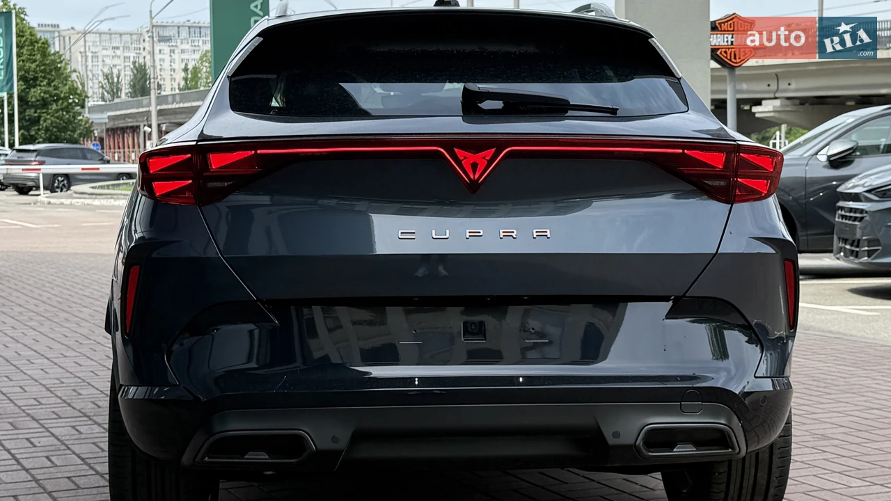Cupra-6