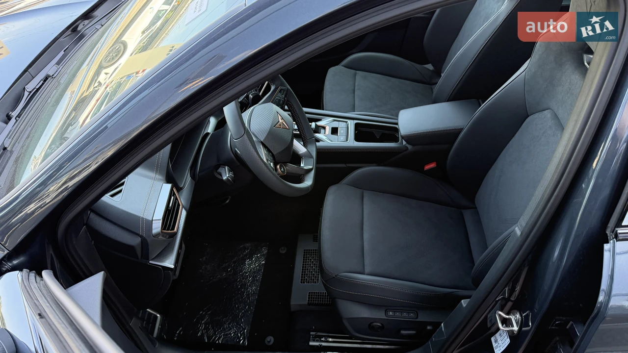 Cupra-44