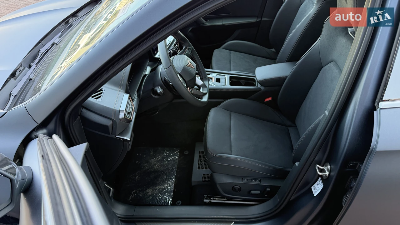 Cupra-35