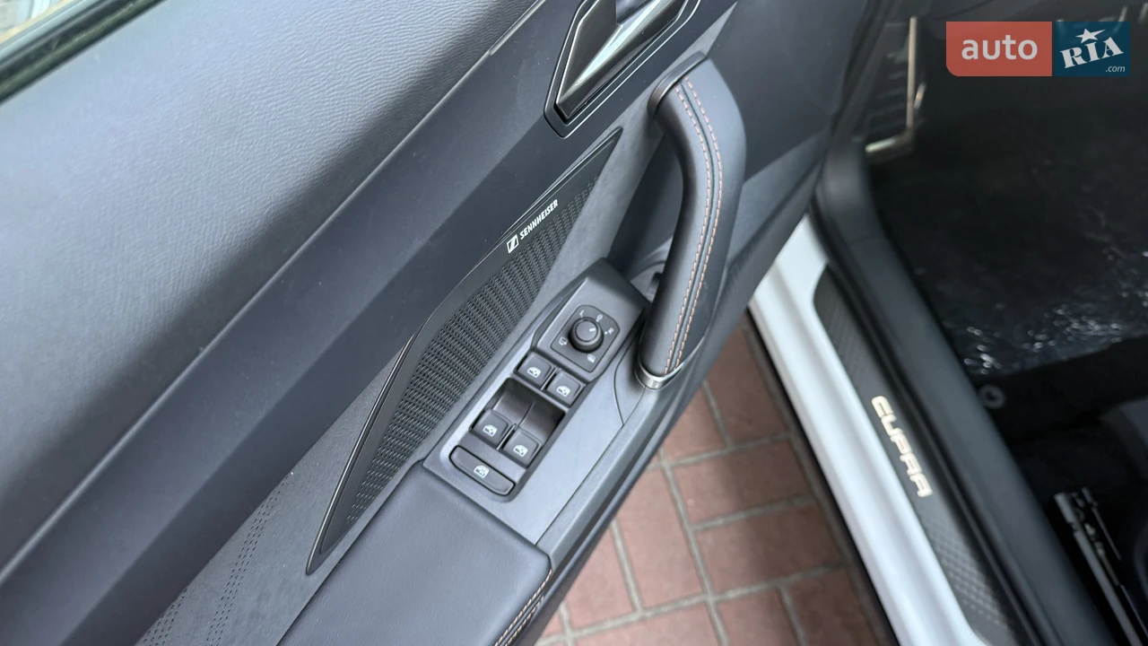 Cupra-25