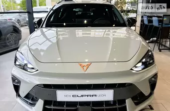 Cupra Leon SP 1.5 eTSI mHEV DSG (150 к.с.) - фото 1