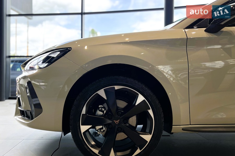 Cupra Leon - фото 9