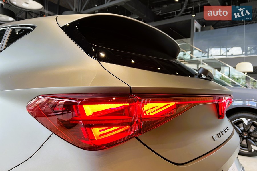 Cupra Leon - фото 10