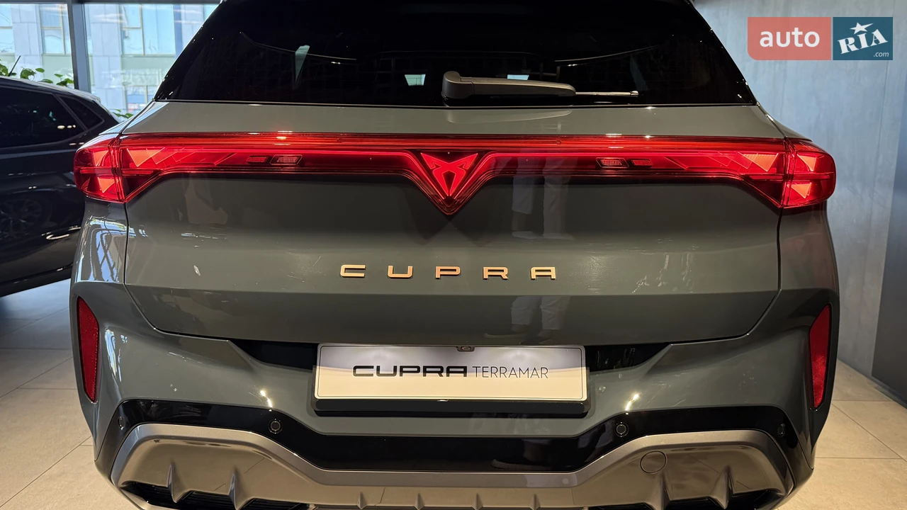 Cupra-7
