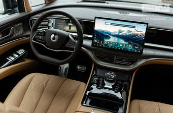 Denza D9 2025 Premium