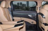 Denza D9 Premium