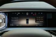 Denza D9 Luxury Edition