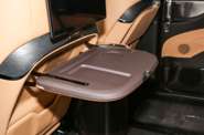 Denza D9 Luxury Edition