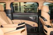 Denza D9 Luxury Edition