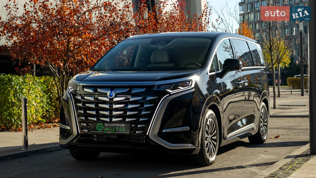 AUTO.RIA – Нове авто Denza Д9 (Denza D9), DM-i 1.5T PHEV AT (428 к
