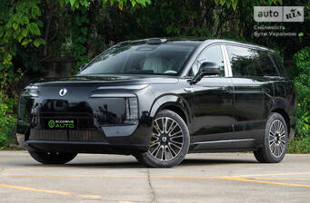 Denza N8L 2025 Flagship