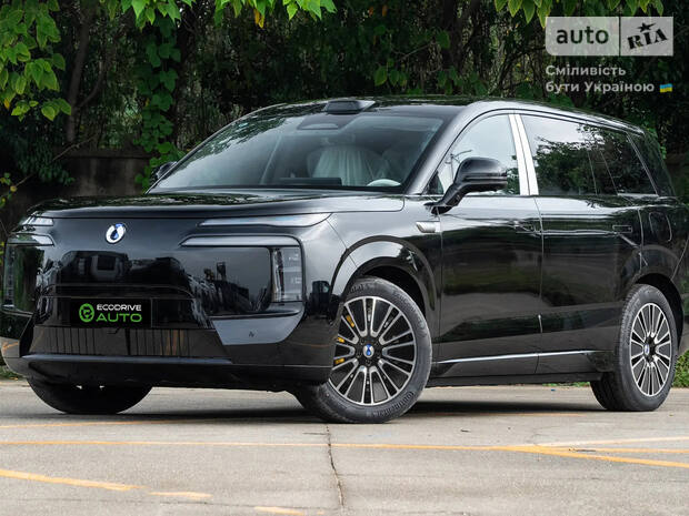 Denza N8L 2025 Denza N8L 2025