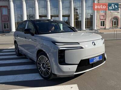 Denza N8L 2025 Flagship