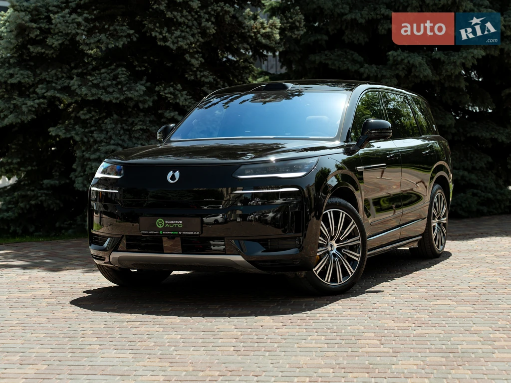 Denza N9 Flagship Black Edition