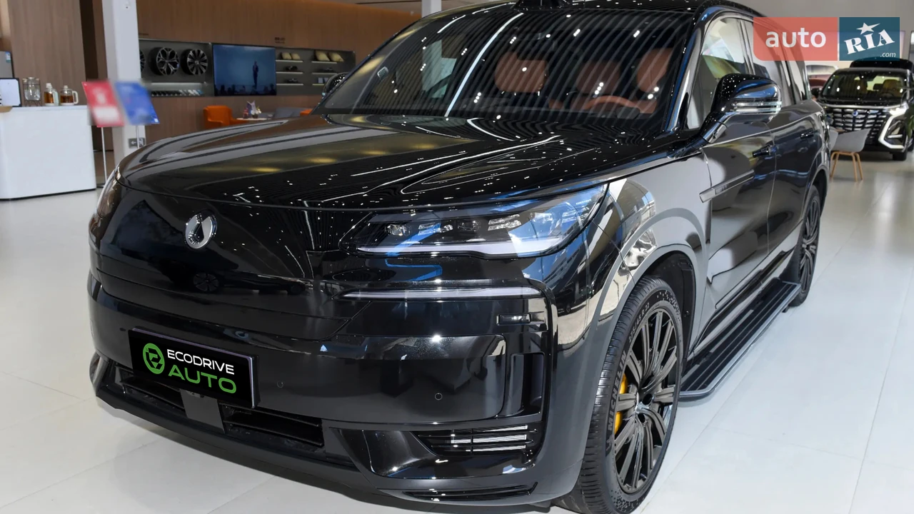 Denza N9 Flagship Black Edition