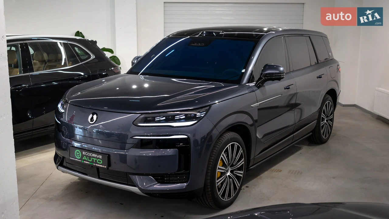 Denza N9 Flagship