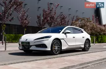 Denza Z9 GT