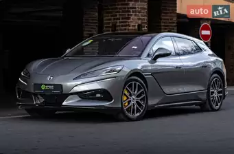 Denza Z9 GT
