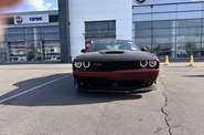 Dodge Challenger Base