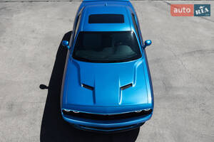 Dodge Challenger 2018 року