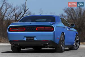 Dodge Challenger 2018 року