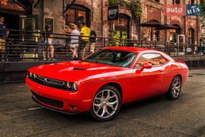 Dodge Challenger 2018 года