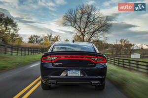Dodge Charger 2018 года