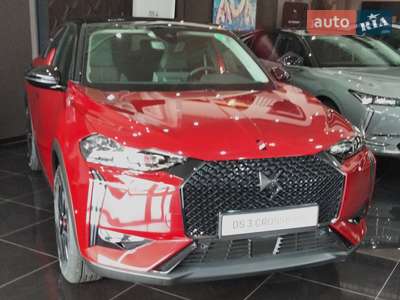 DS 3 e-Tense 2023 Performance Line
