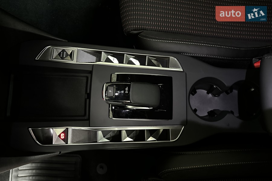 DS 3 e-Tense - фото 24