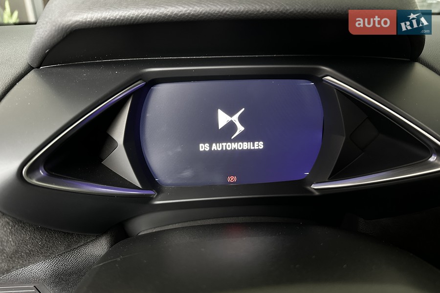 DS 3 e-Tense - фото 21