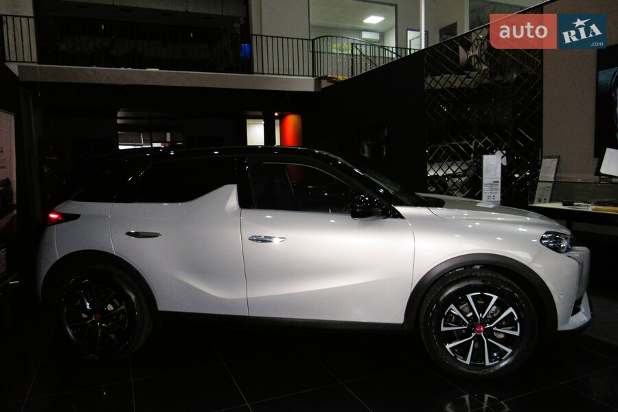 DS 3 e-Tense - фото 4