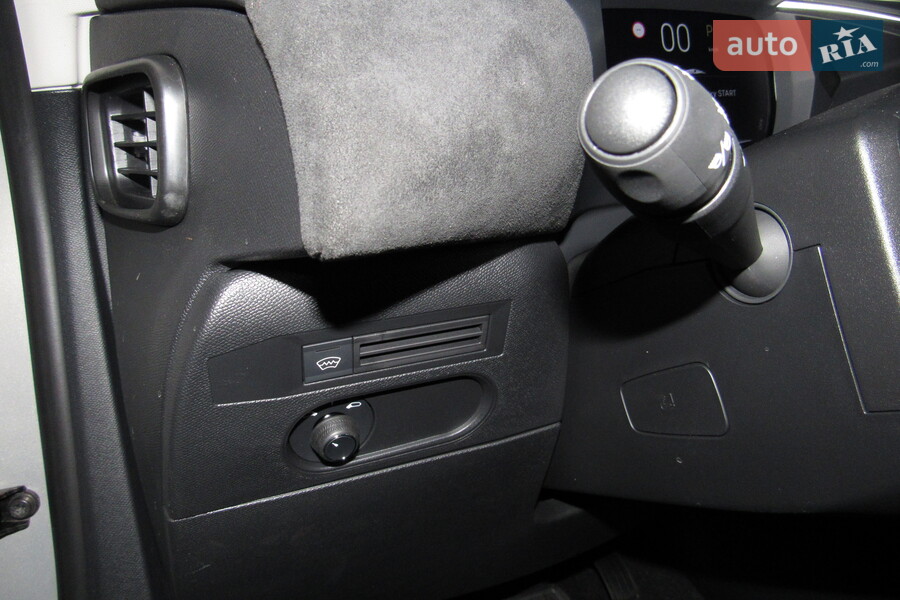 DS 3 e-Tense - фото 18