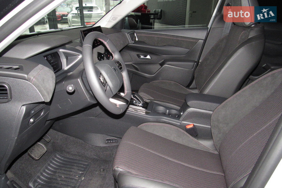 DS 3 e-Tense - фото 24