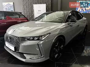 DS 4