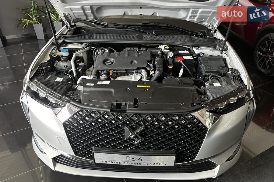 DS 4 - фото 20
