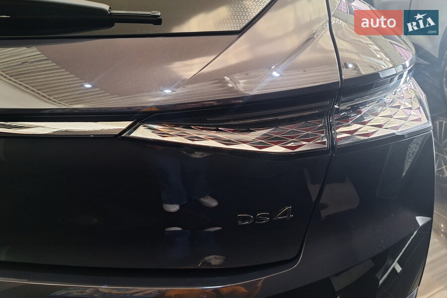 DS 4 - фото 13