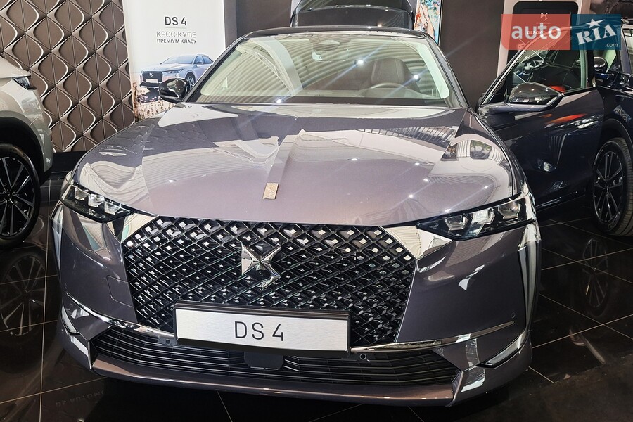 DS 4 - фото 1