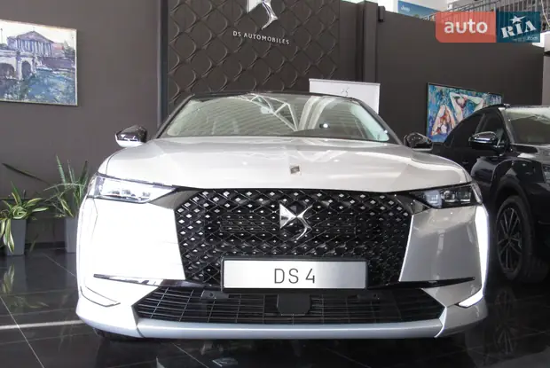 DS 4 Etoile