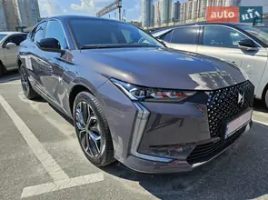 DS 4