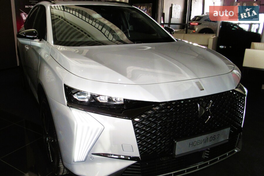 DS 7 - фото 1