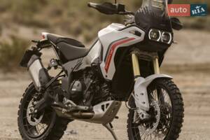 Ducati Desert X Essential