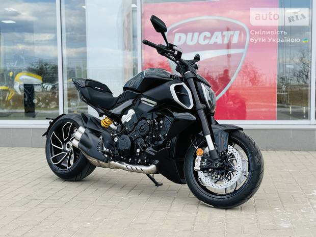 Ducati Diavel V4 1158 2025 Ducati Diavel V4 1158 2025