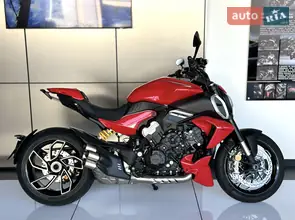 Ducati Diavel V4 1158 Ducati Diavel V4 1158