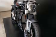 Ducati Diavel Base