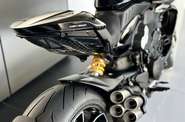 Ducati Diavel Base