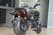 Ducati Diavel Essential