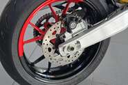 Ducati Hypermotard 698 Essential